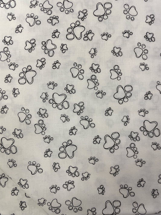 Loralie Designs - Cat or Dog Paw Prints Black on White - 692559 - Priced by the 1/2 yard cut continuously